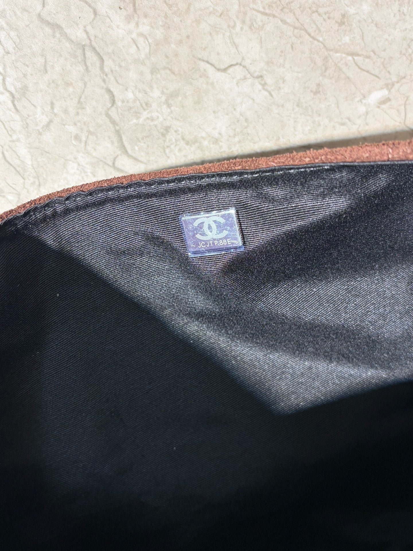 B1R15C146 Popular leather bag