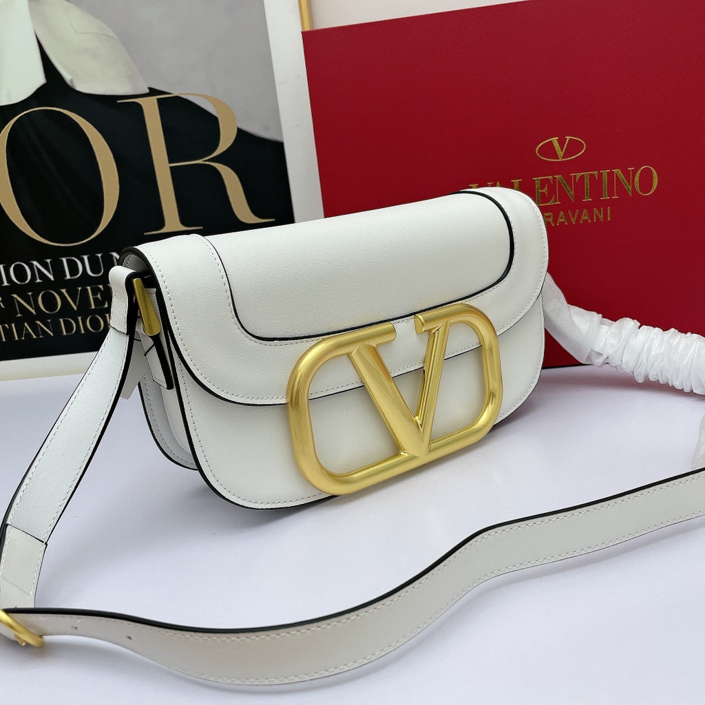 B5X111VL45 Popular  leather bag 