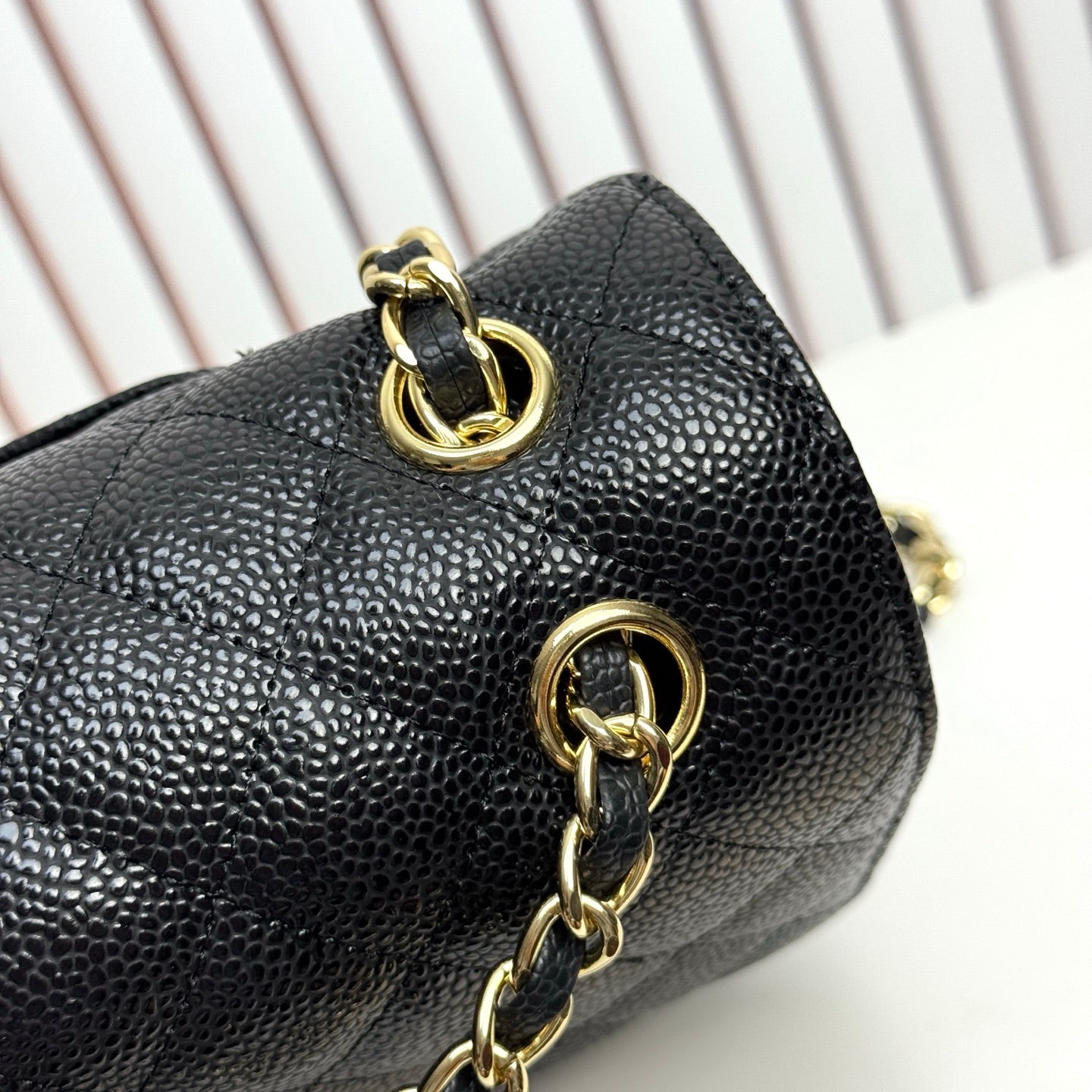B1R76C13 Popular leather bag