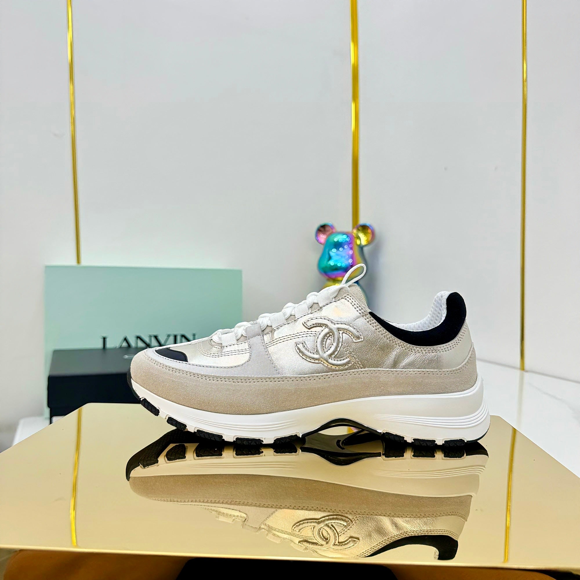 Z2R85C6  Popular high quality shoes