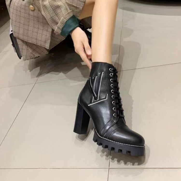 Z2EU10  Popular high quality   Boots