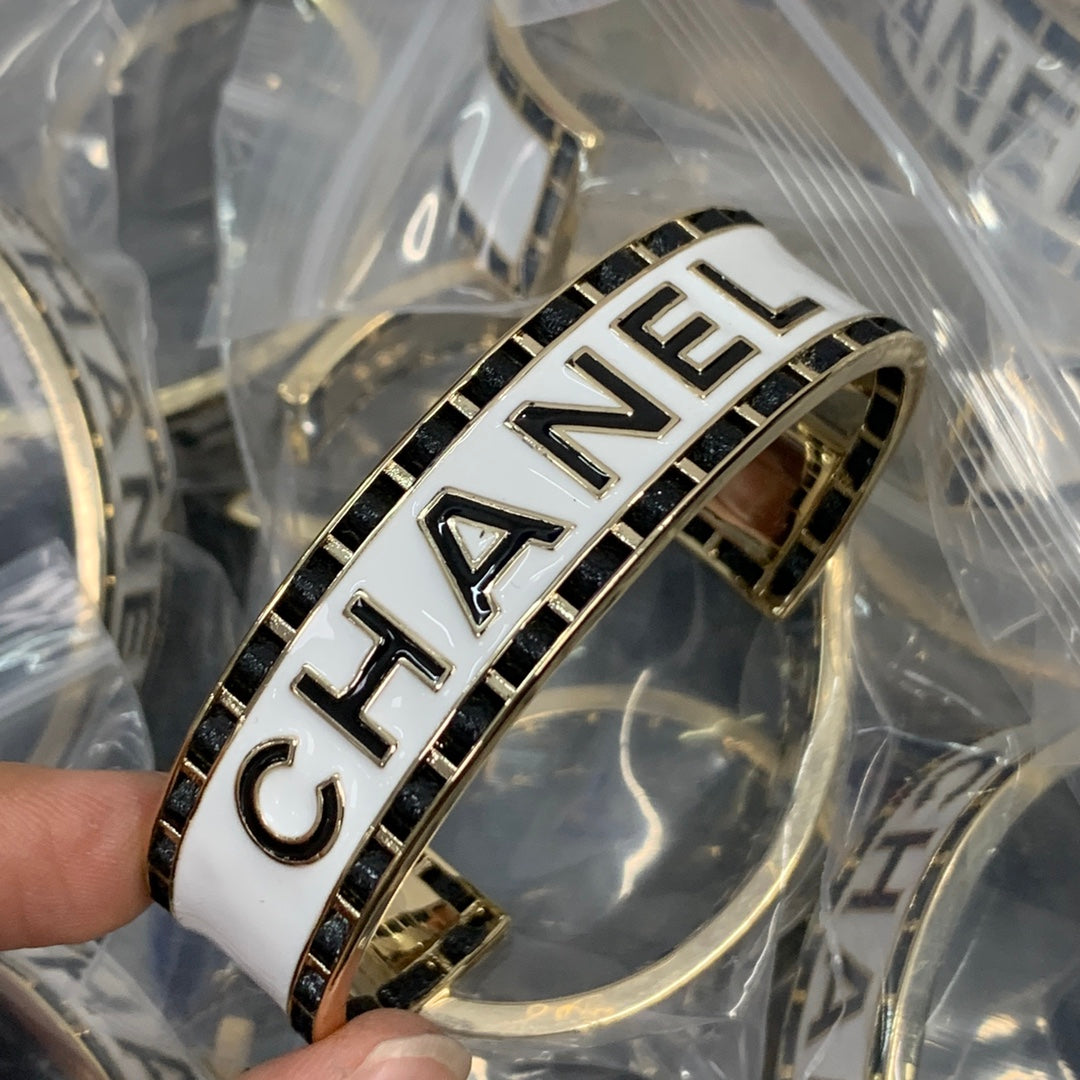 X1Z84C12K  Popular  Bracelets