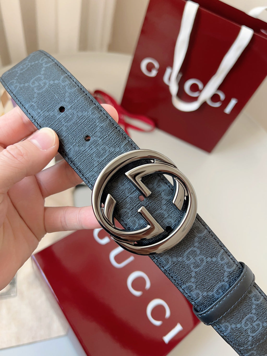 P1N95B2 Popular  high-quality leather belt