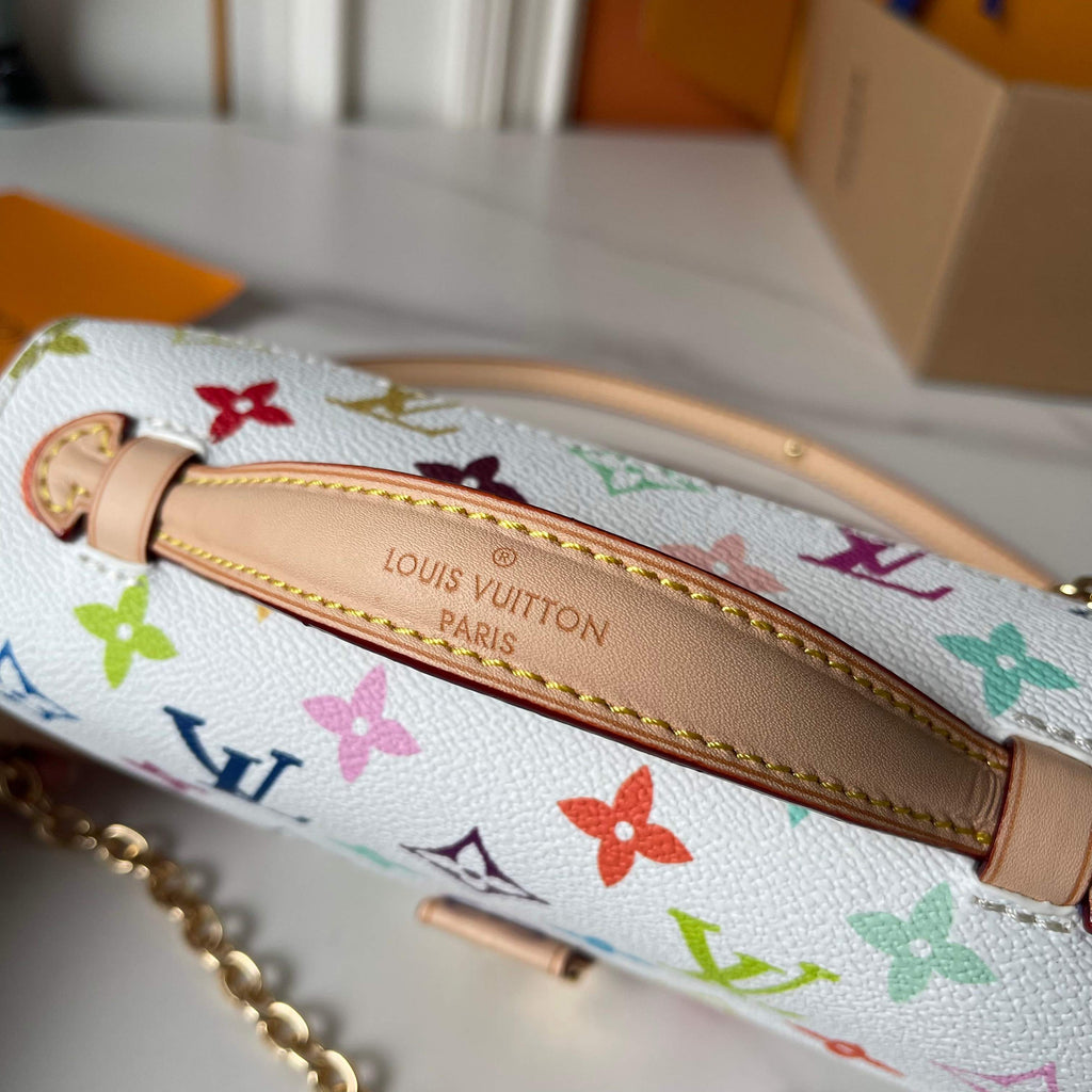 B1N55E38 Popular  leather bag