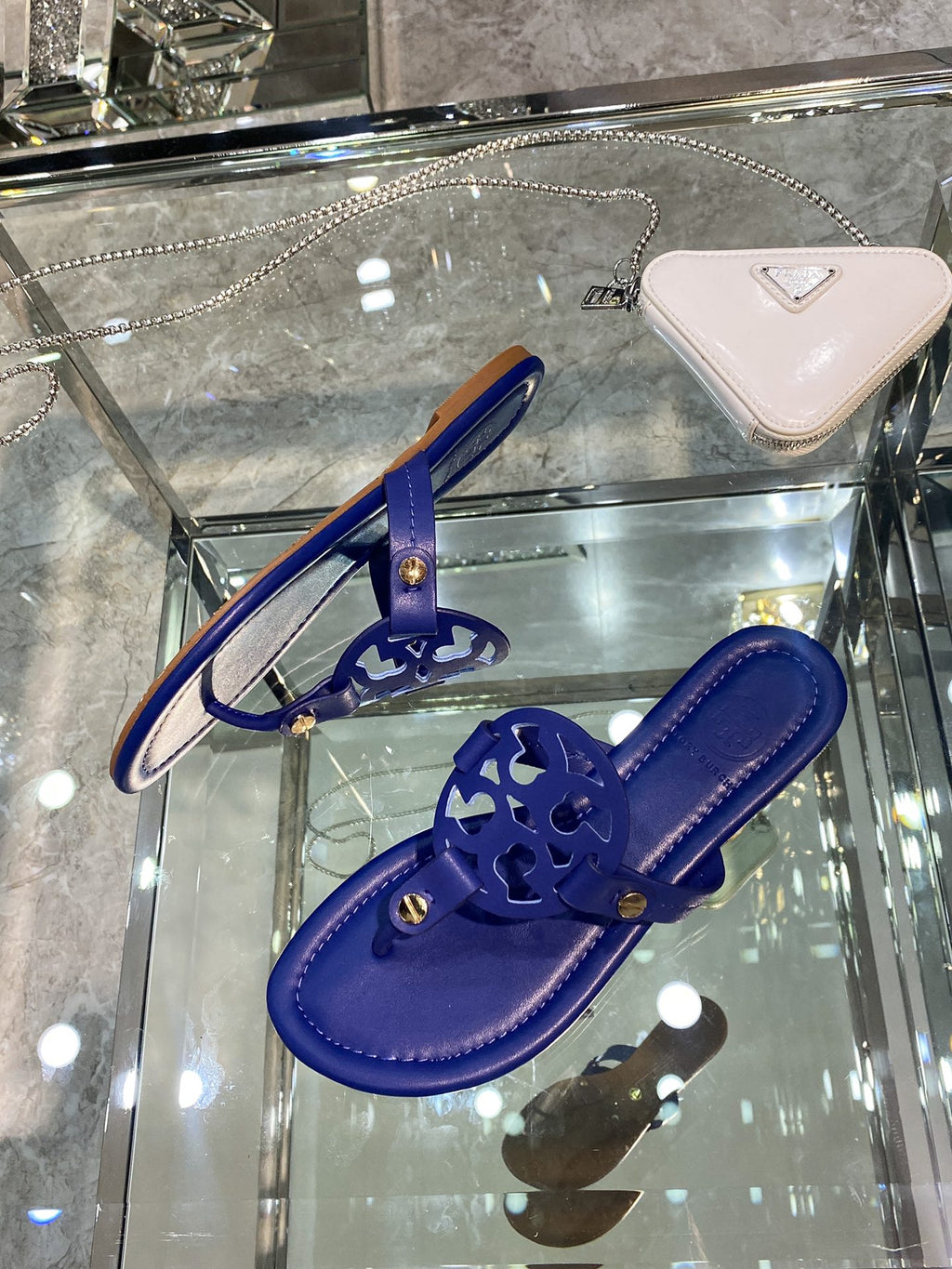 Z2Z85A2  Popular leather Shoes