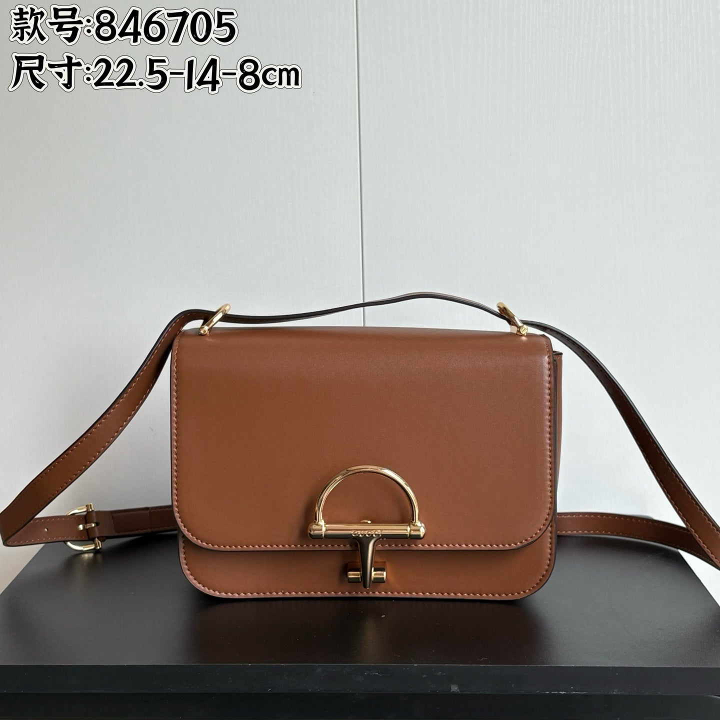 B1P36B110 Popular leather bag