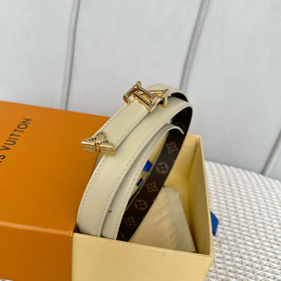 P1Q64E13 Popular   High quality belt With full package