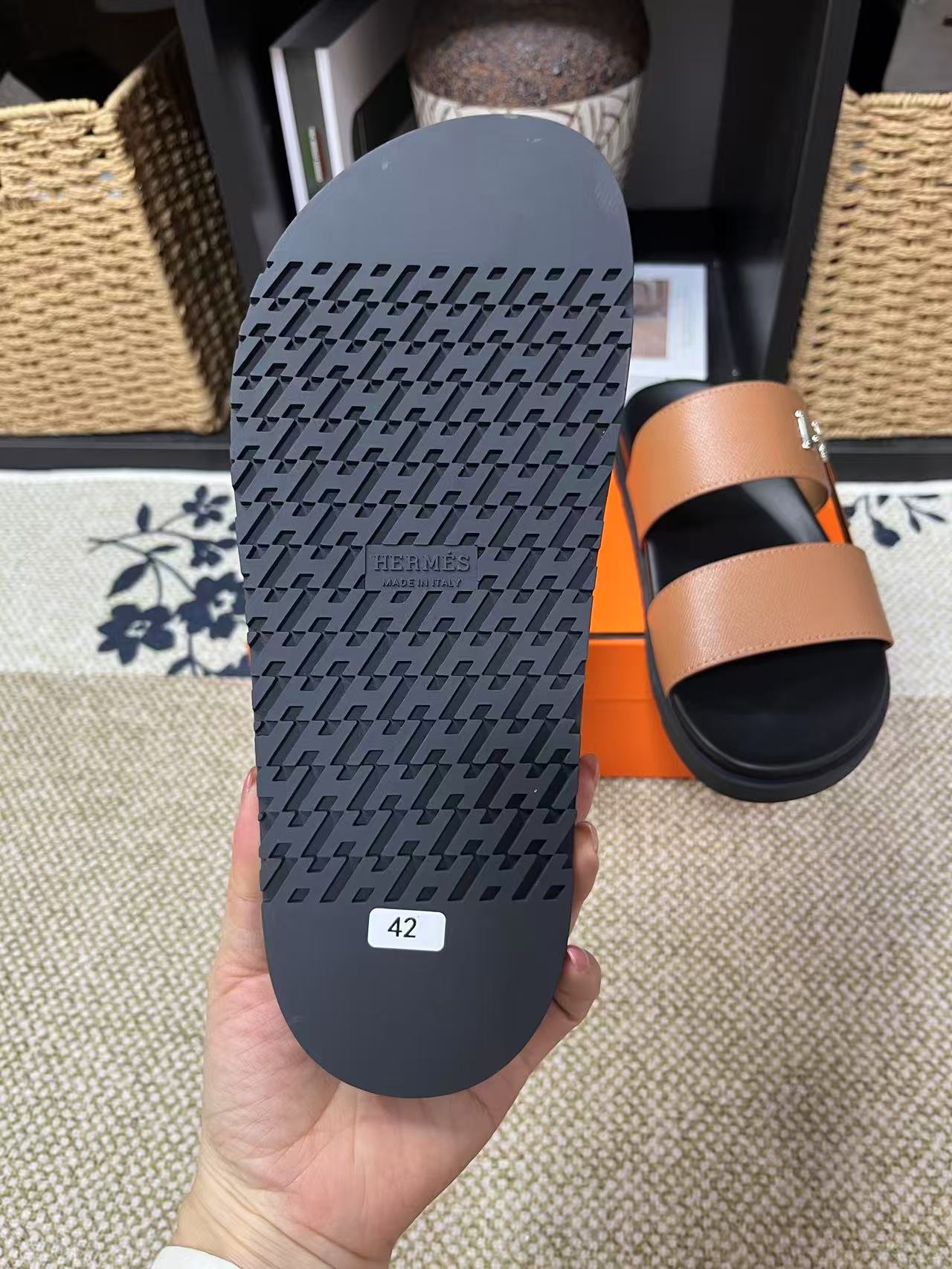 Z2P36H20 Popular high-quality leather Shoes