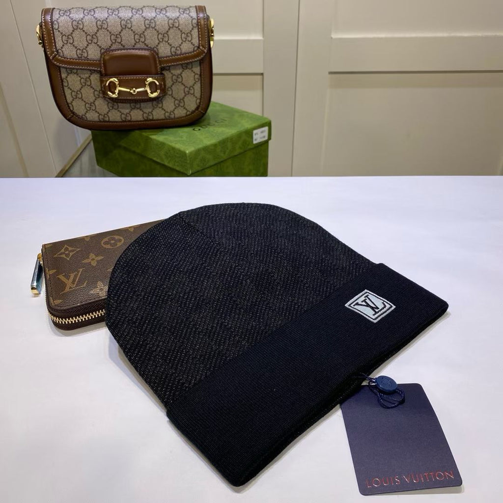 M1R86E34 Popular hats