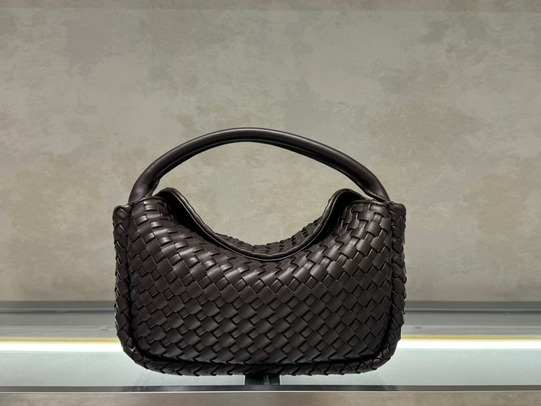 B1X104A83 Popular  leather bag
