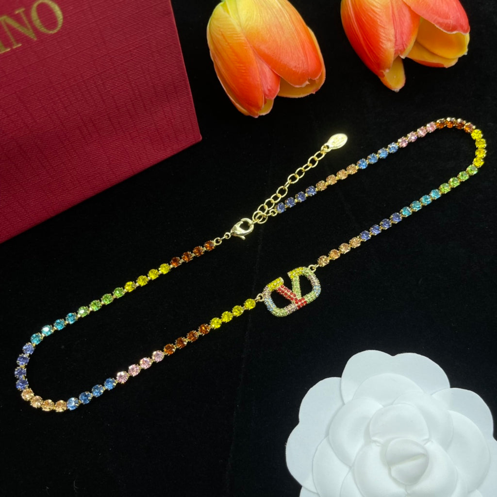 X1Q85VL428X Popular Necklaces. Bracelets. Earrings