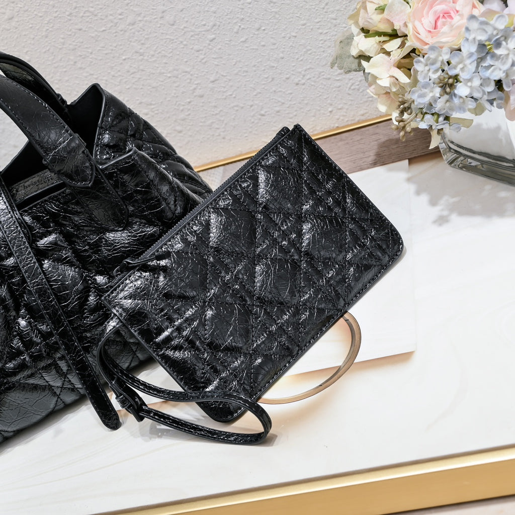 B12X44D359 Popular   leather bag 