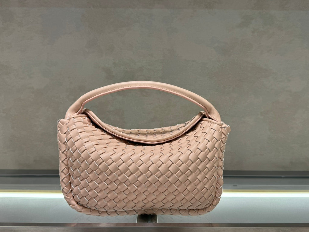 B1X104A83 Popular  leather bag