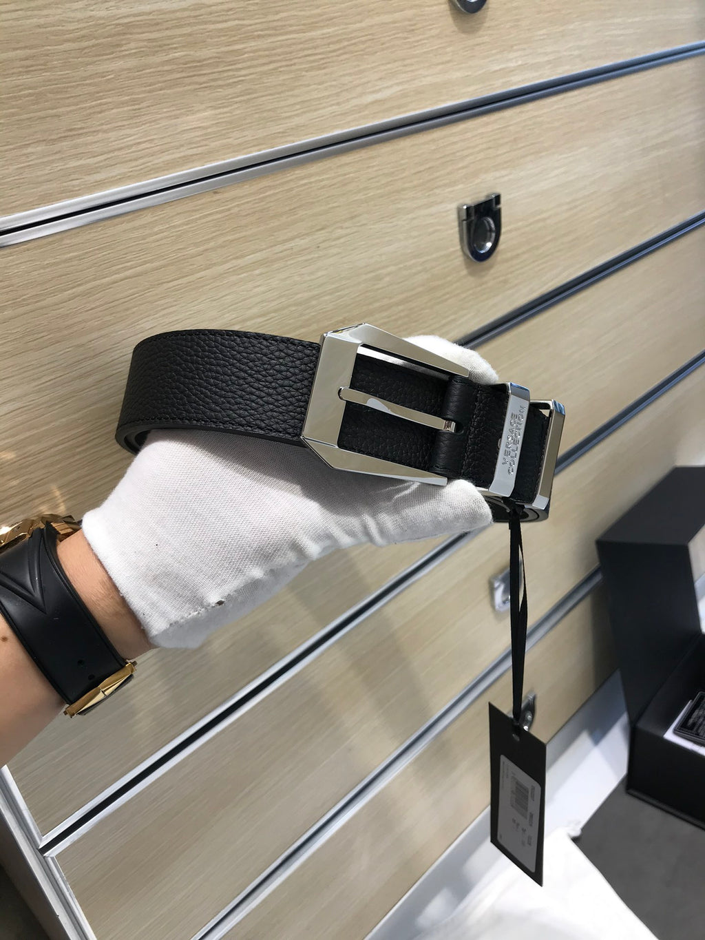 P1Q64V84 Popular  High quality belt With full package