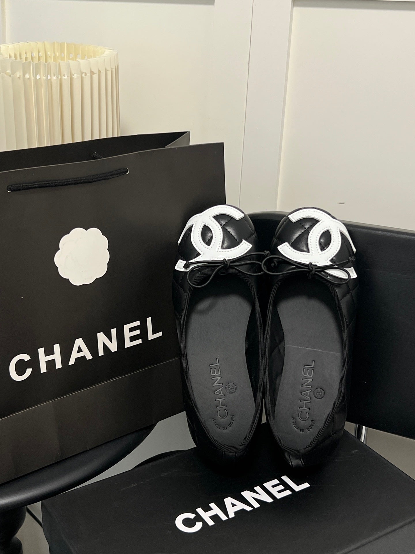 Z1Q105C364 Popular Shoes