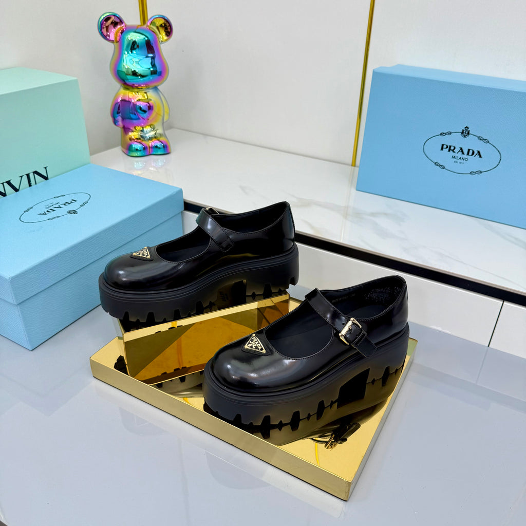 Z2Q105P308 Popular high-quality Shoes