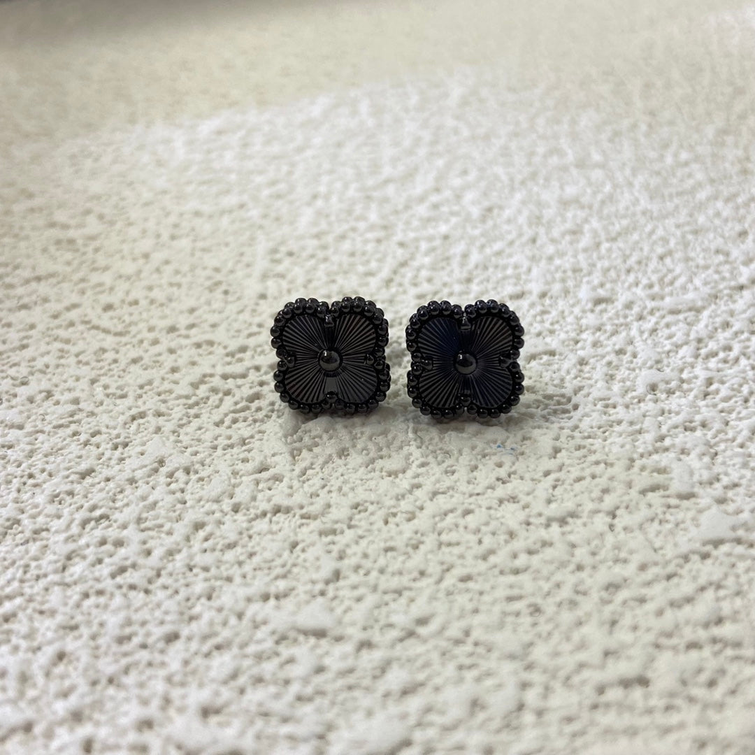 X5X94VA185K  Popular rings,earrings, bracelets,necklaces