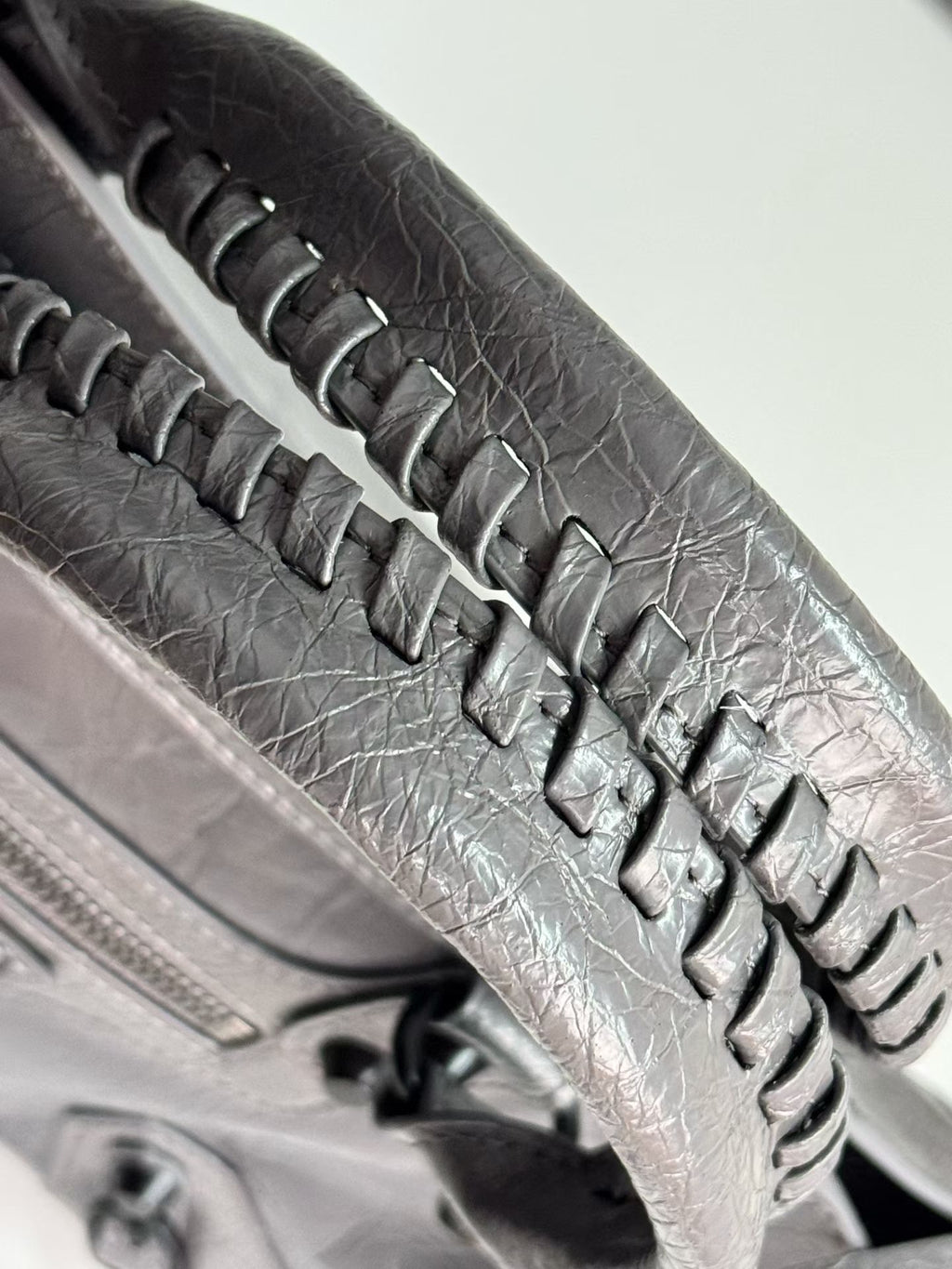 B1P36J116 Popular leather bag