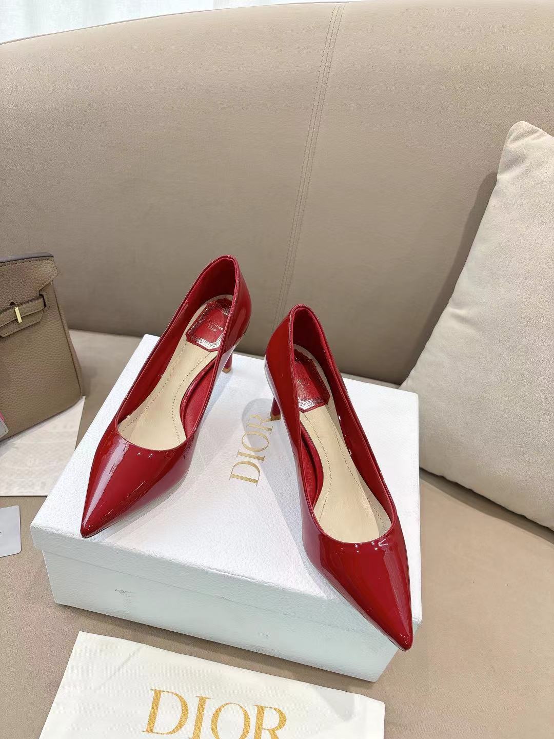 Z2Q95D125 Popular high-quality leather Shoes