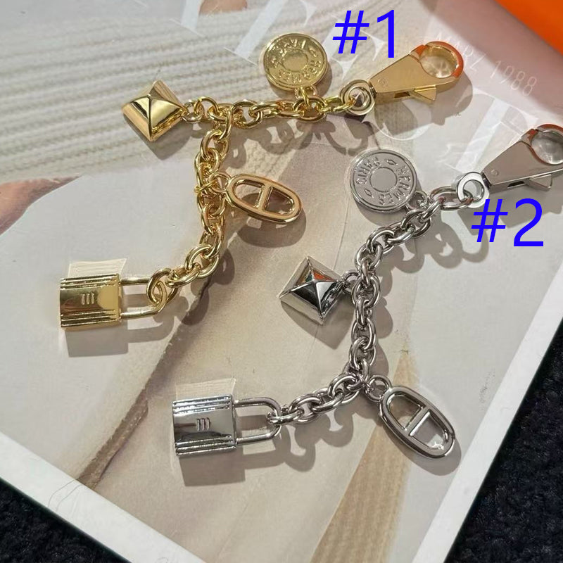 A1R85H2 Popular bag 's charms accessories