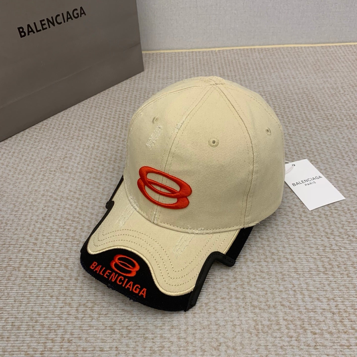 M1N65J8 Popular  hats