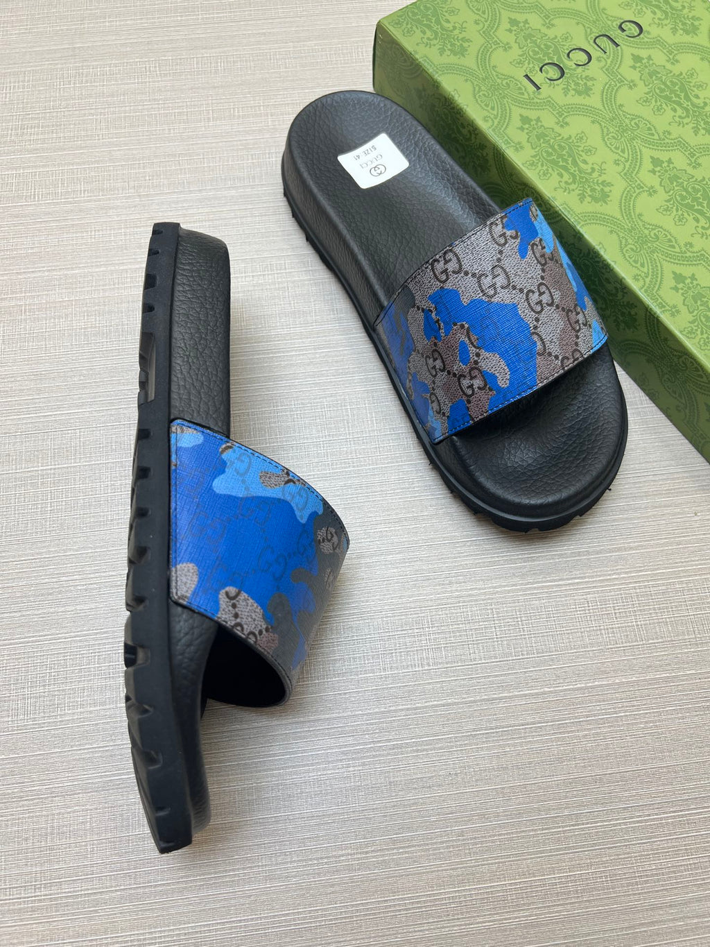 Z5X76B4 Popular slippers