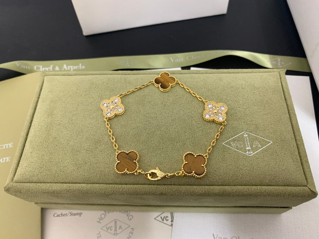 X5X53VA179K  Popular bracelets 5 flowers normal size1.5cm flower