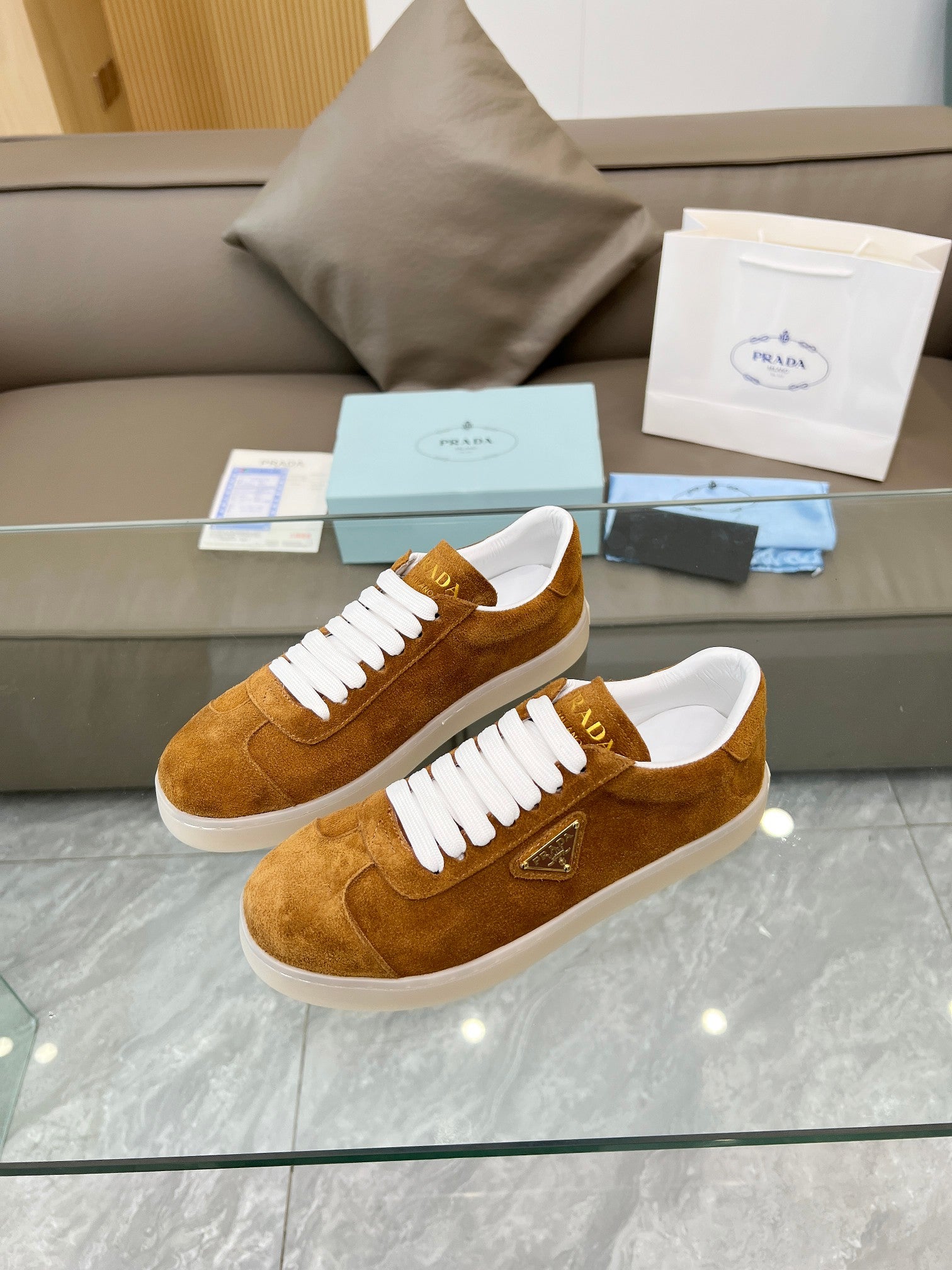 Z2Q95P95 Popular high-quality shoes