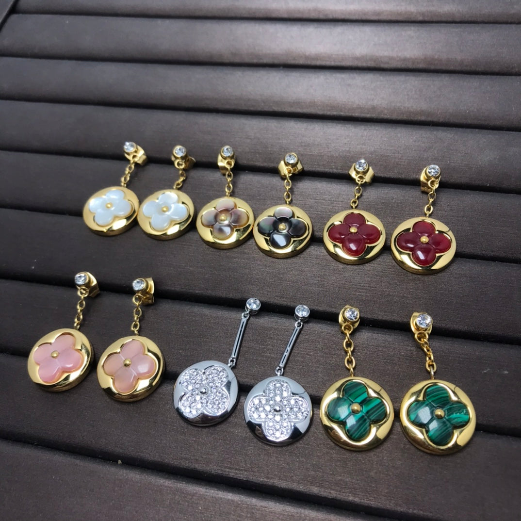 X5N76E62E Popular Earrings