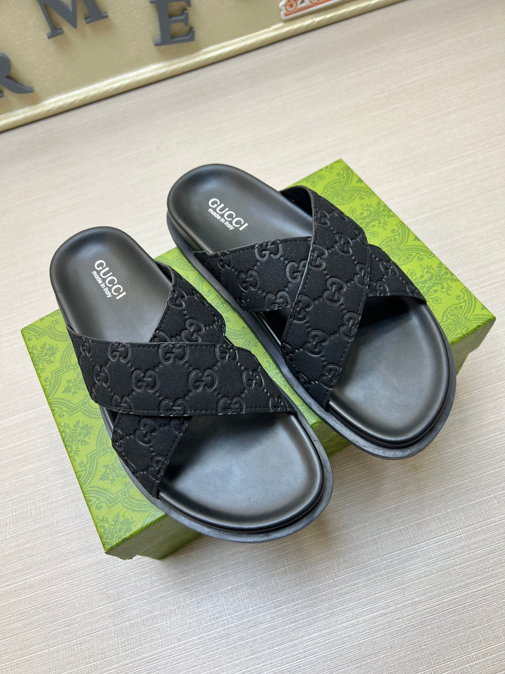 Z5QB15 Popular Slippers