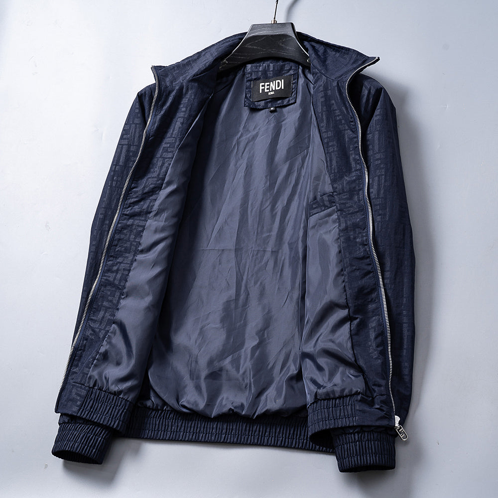 U1R86F18 Popular Coats