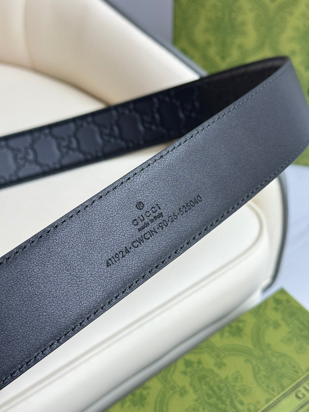 P1Q115B15 Popular High quality belt With full package