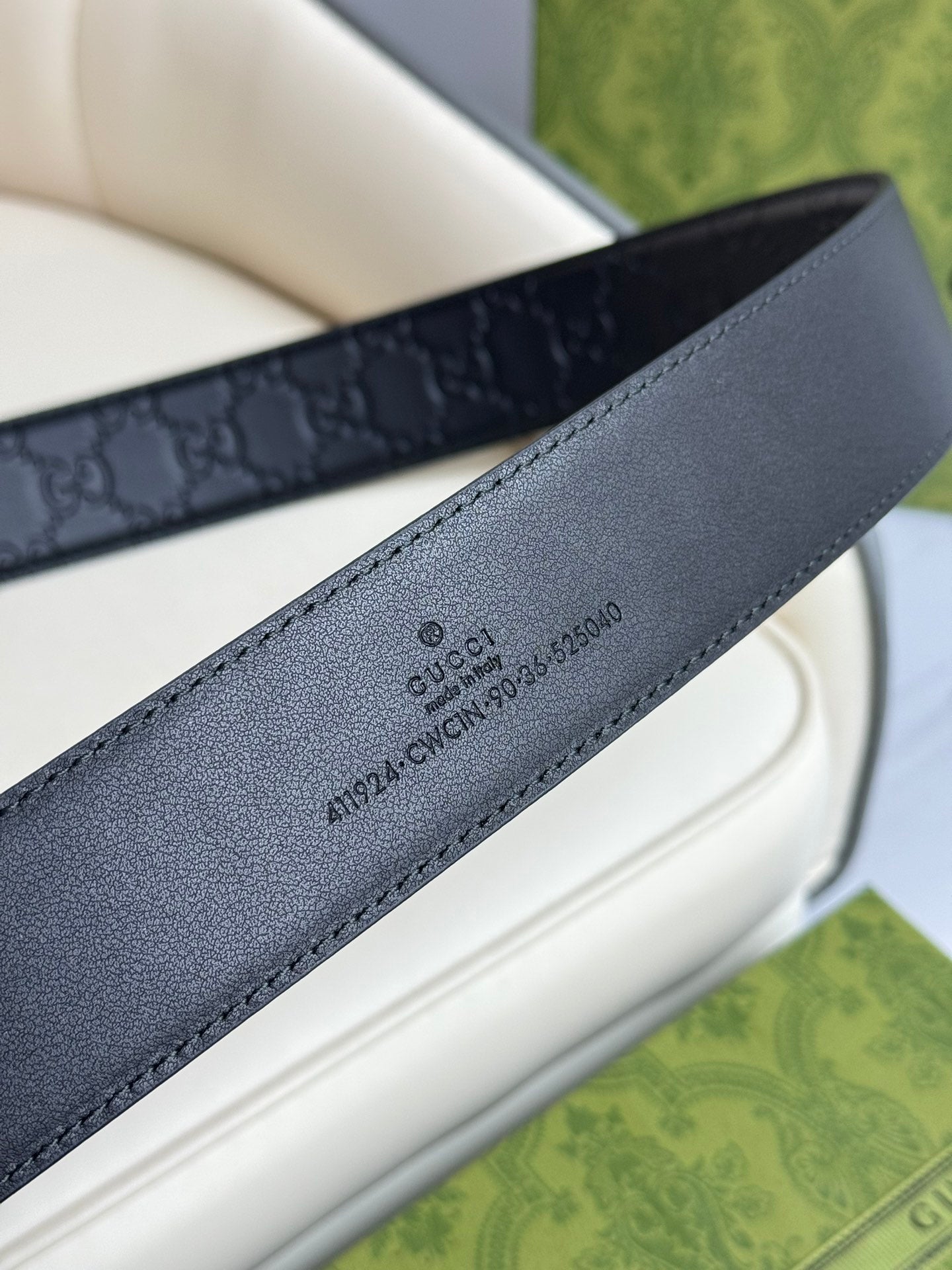 P1Q115B15 Popular High quality belt With full package