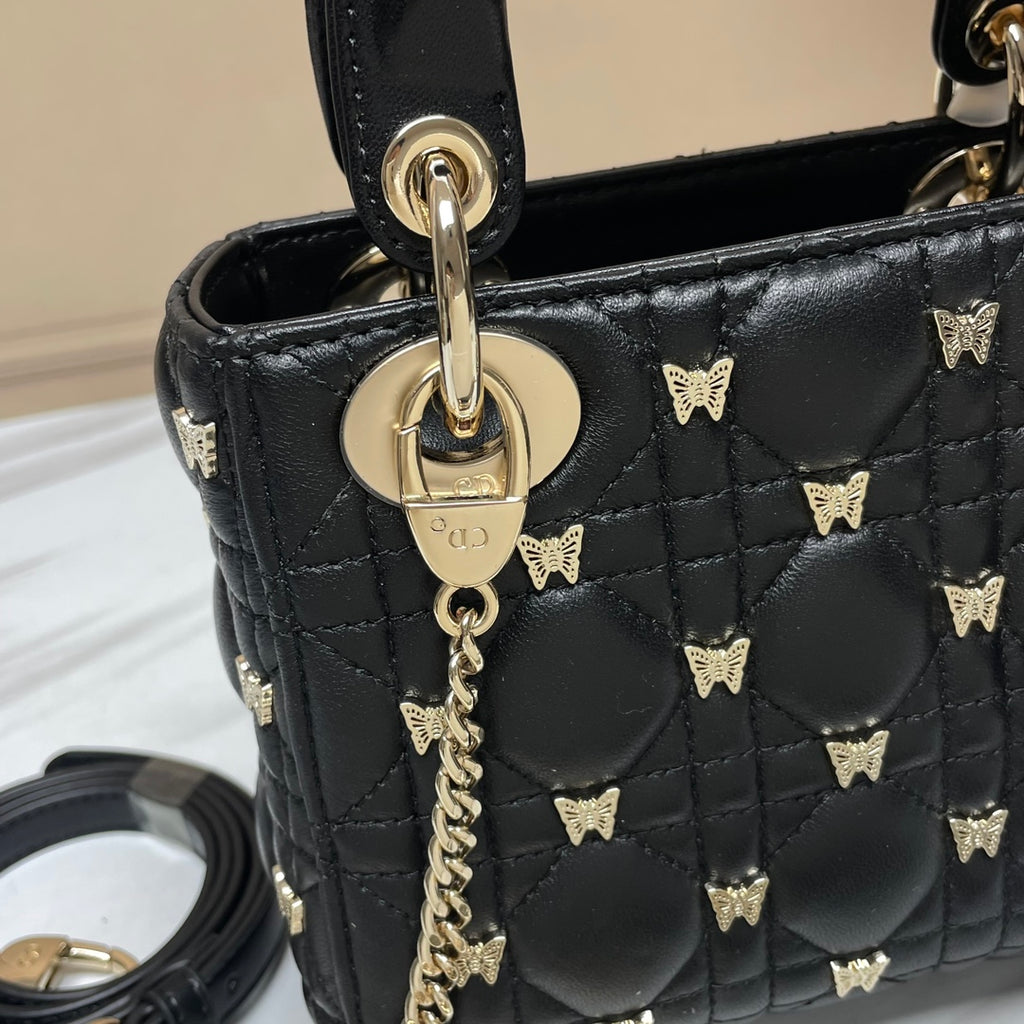 B1R15D139 Popular leather bag
