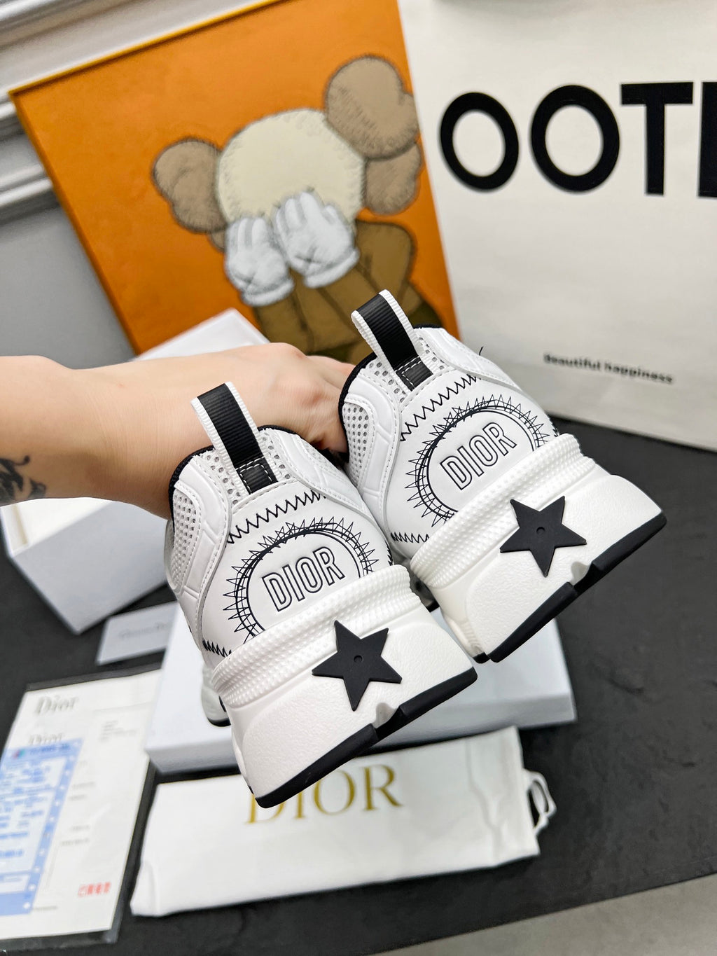 Z2Q105D312 Popular high-quality Shoes