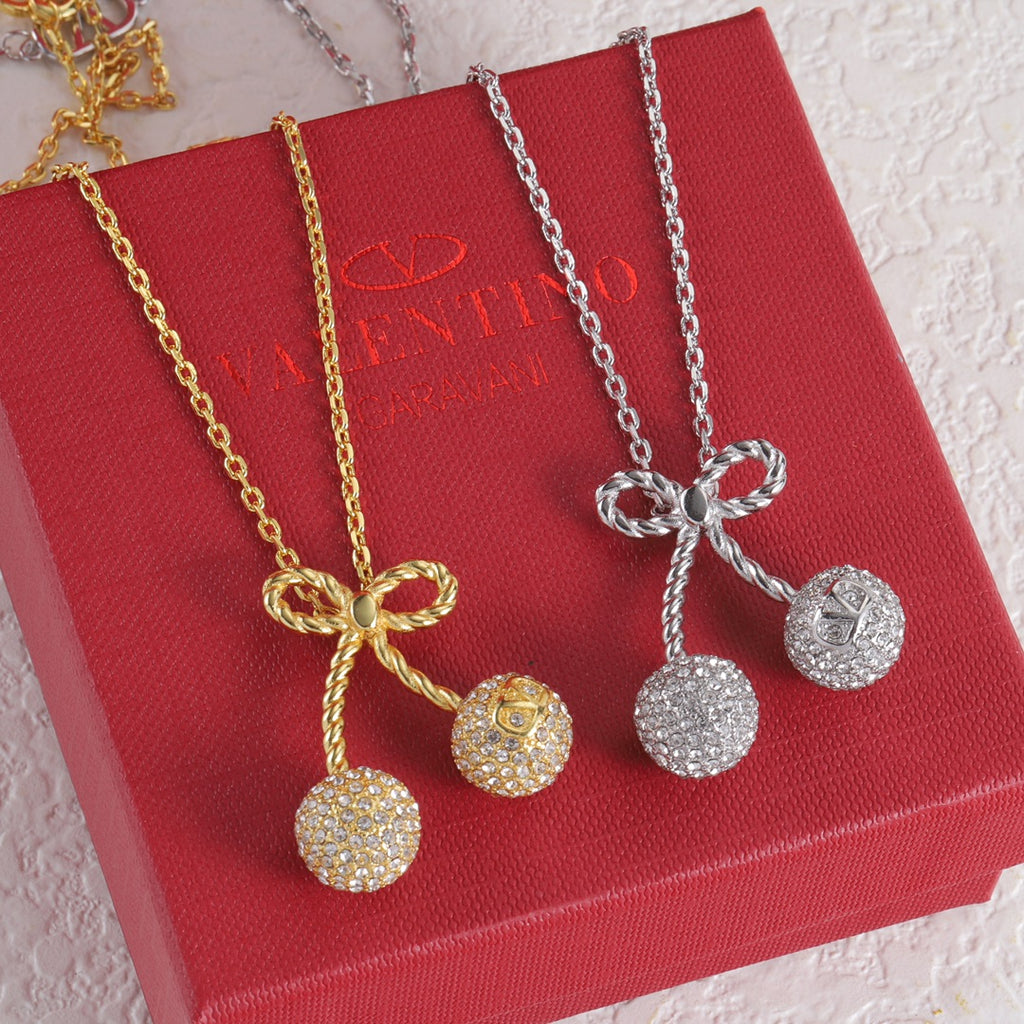 X1Q85VL203X Popular Necklace