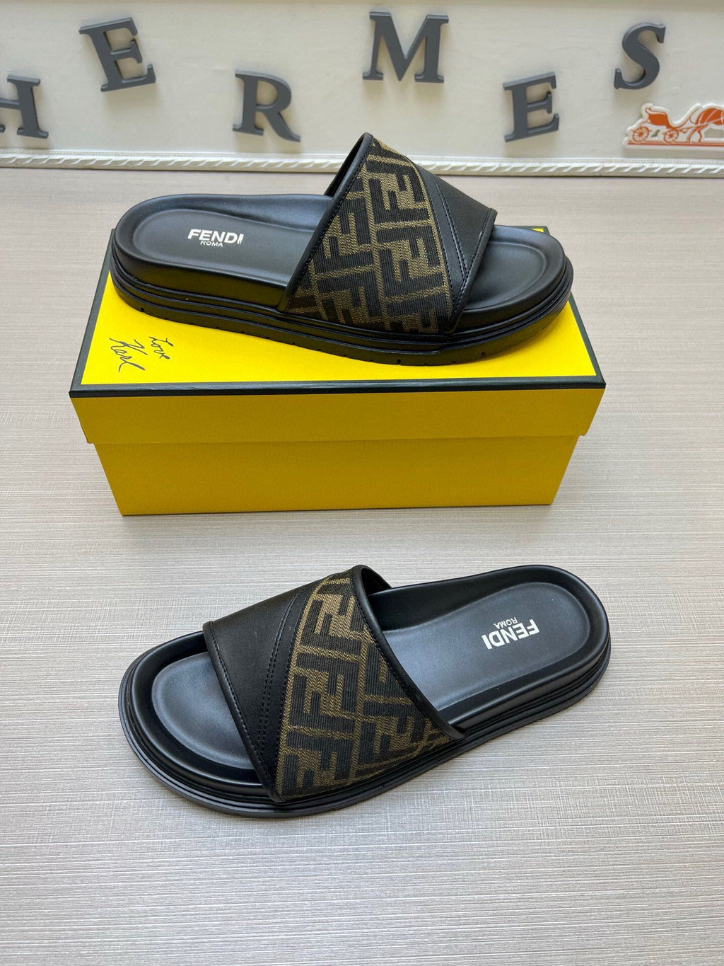 Z5LF223 Popular Slippers