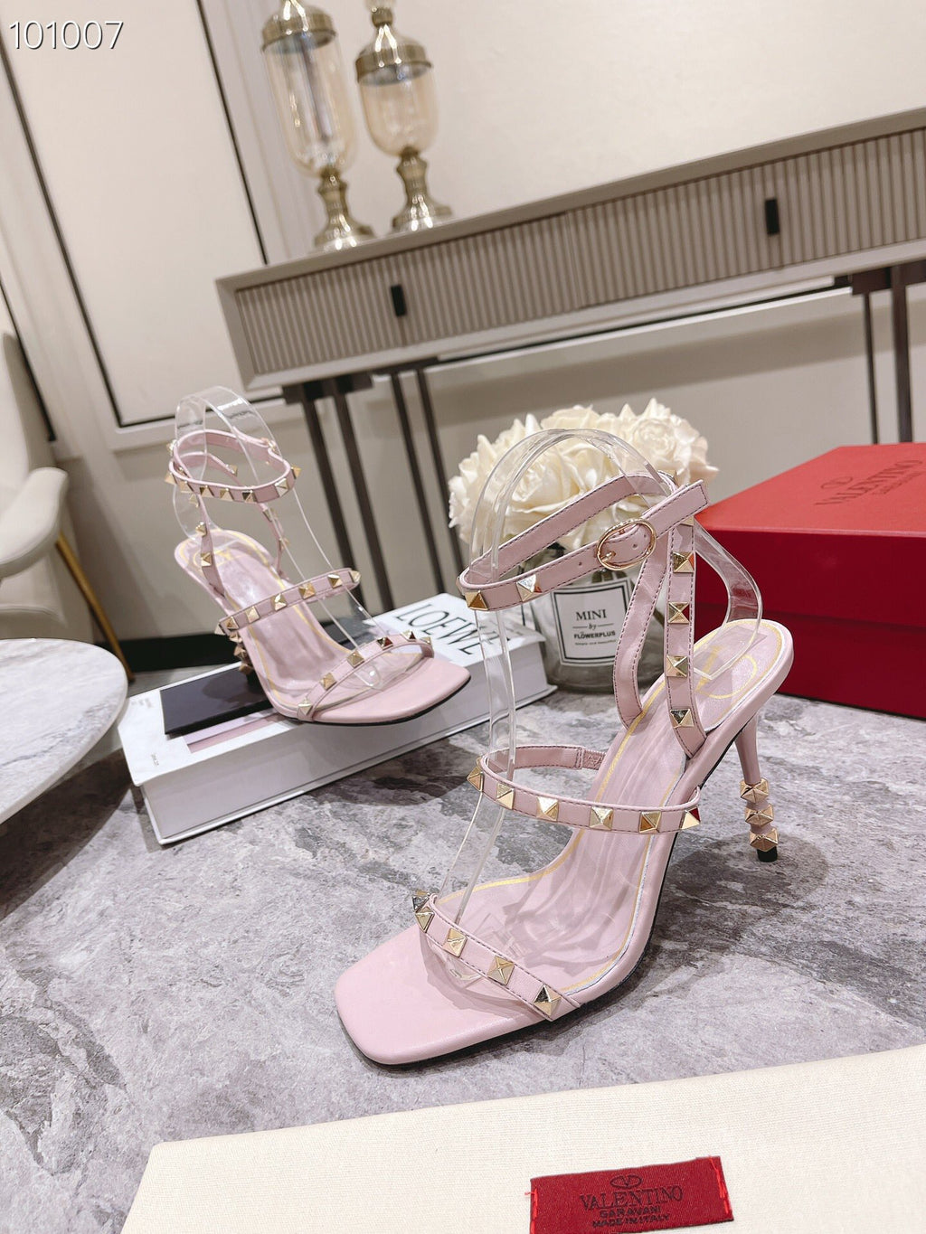 Z2Q55VL56 Popular  leather High heels