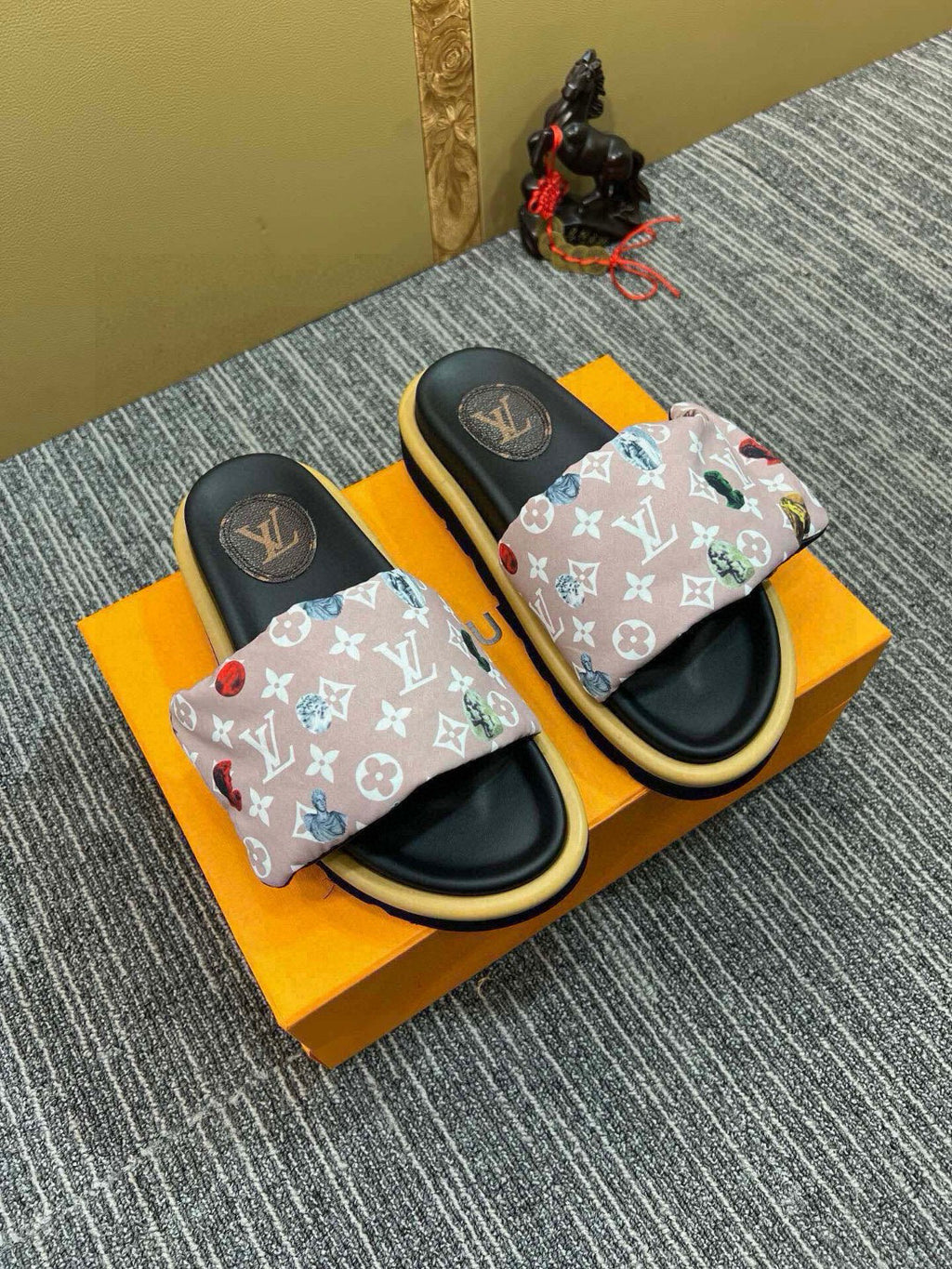 Z5QE12 Popular Slippers