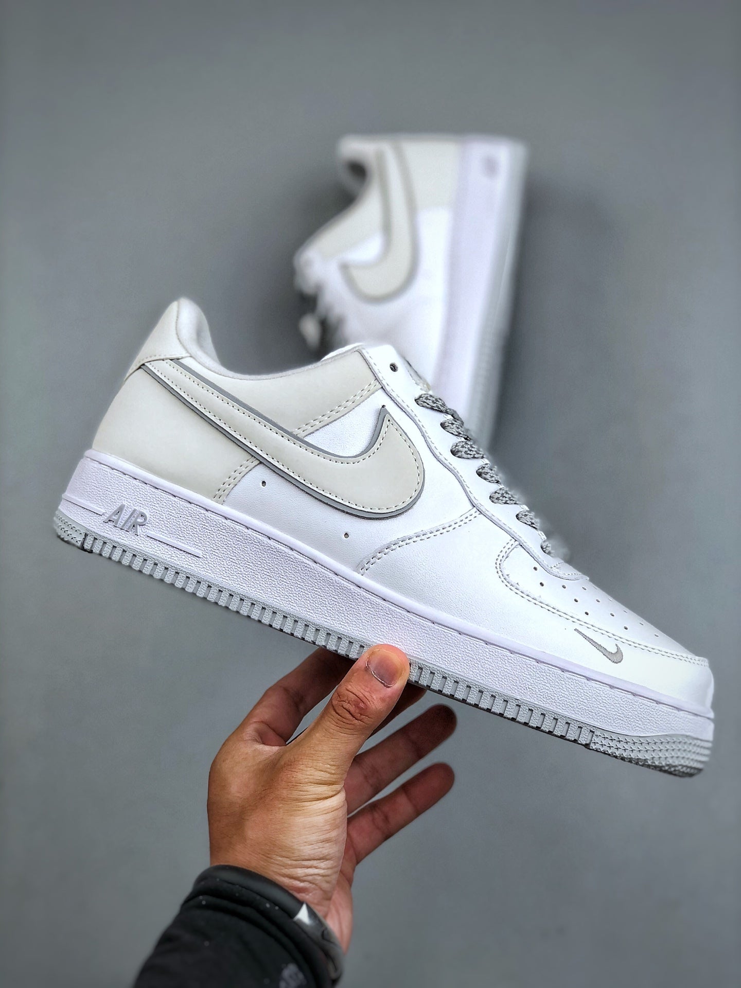 Z4Q95A81 Popular Shoes