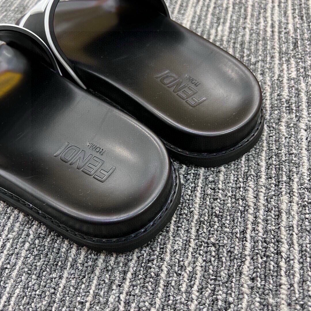 Z5Z35F286 Popular Slippers