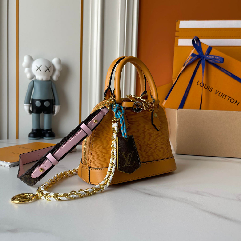 B1P46E95 Popular leather bag