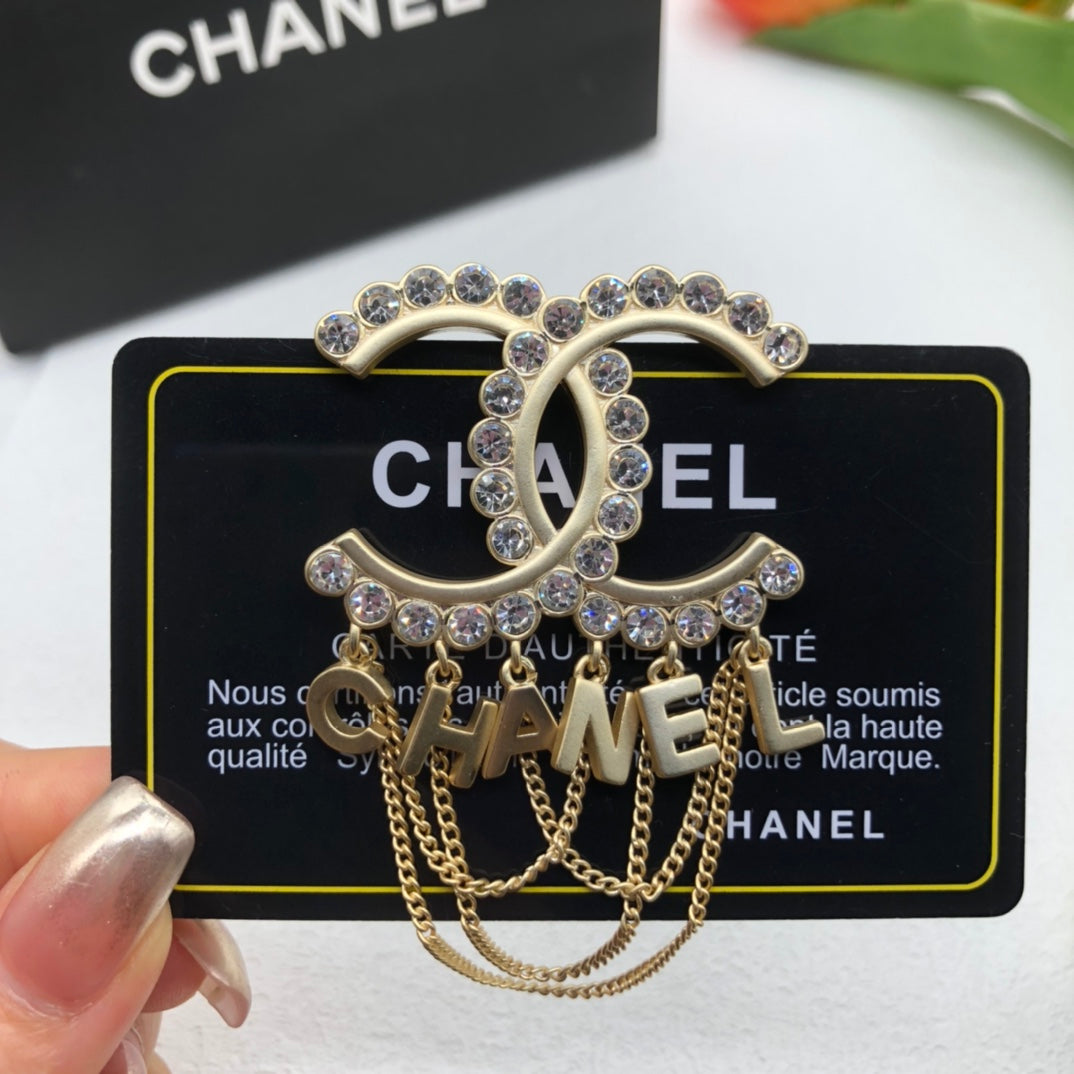 X1Z94C888    Popular Brooch
