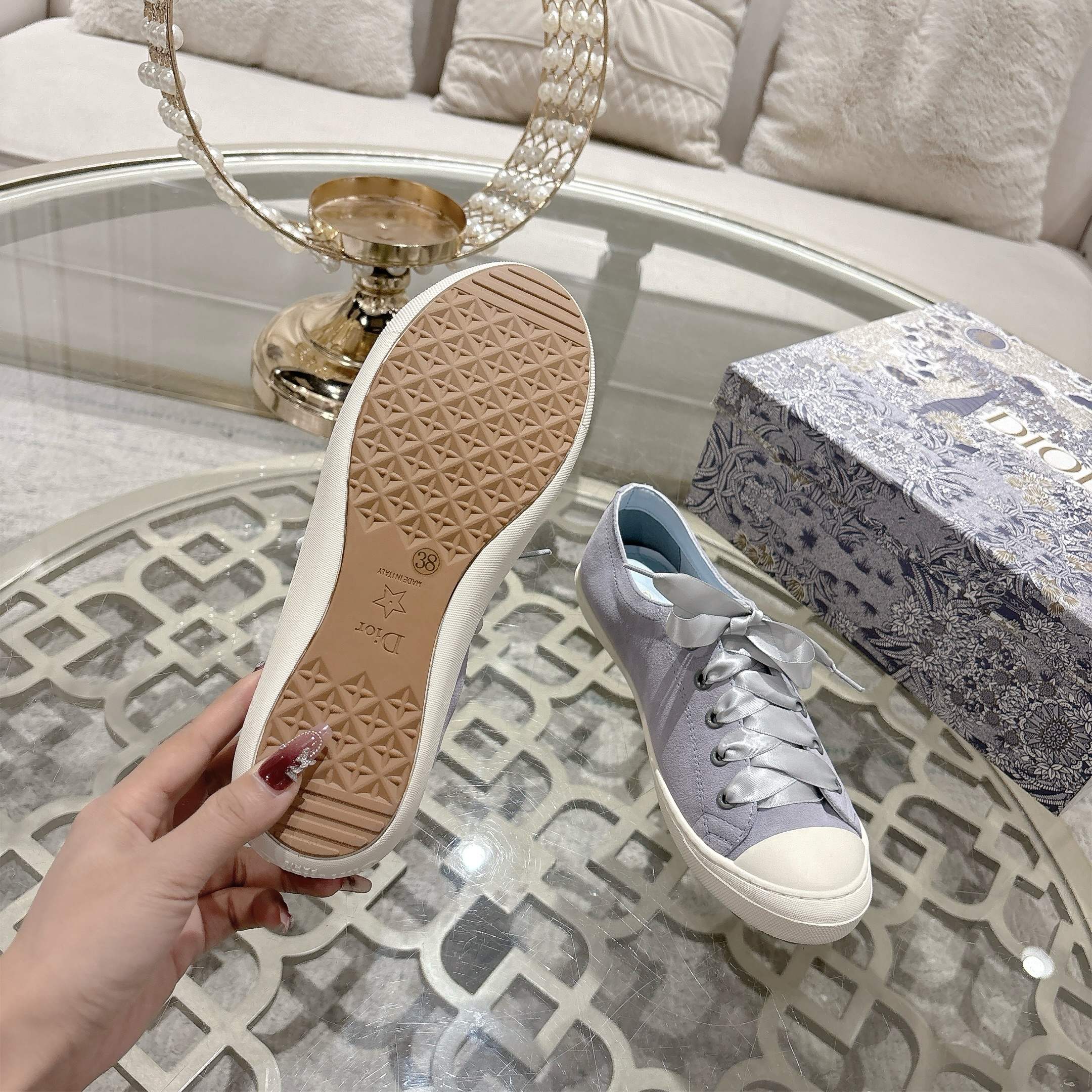 Z2Z85D59 Popular high-quality shoes