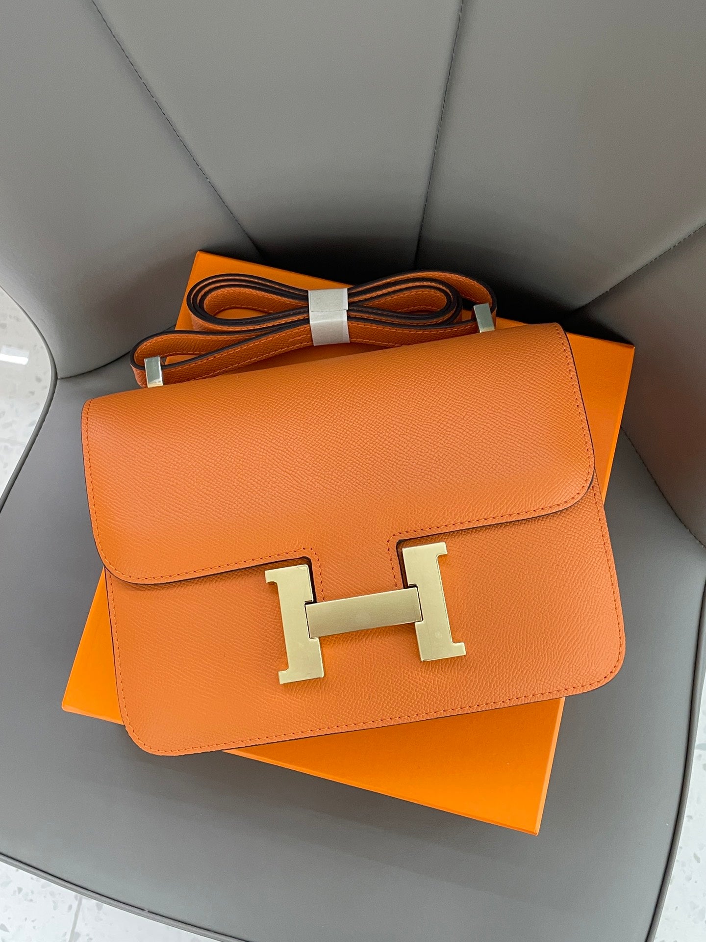 B1N55H65 Popular  leather bag