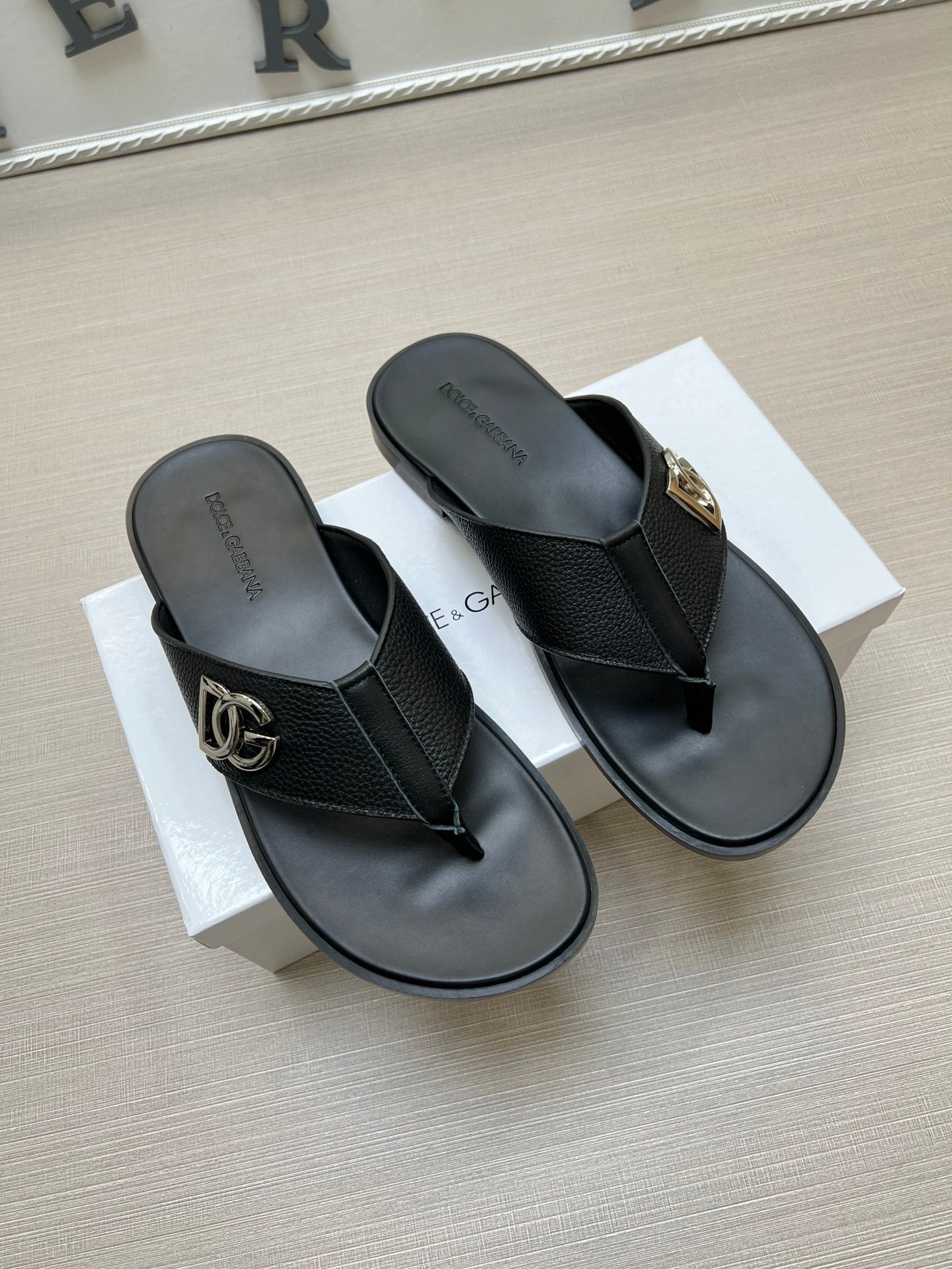 Z5ZA101 Popular slippers