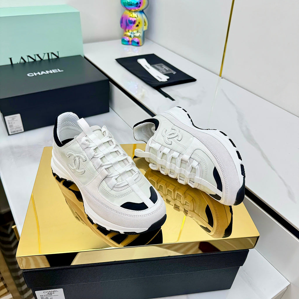 Z2R85C6  Popular high quality shoes