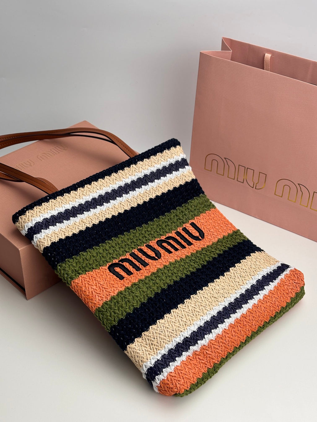 B1X104A77 Popular   Woven Bag