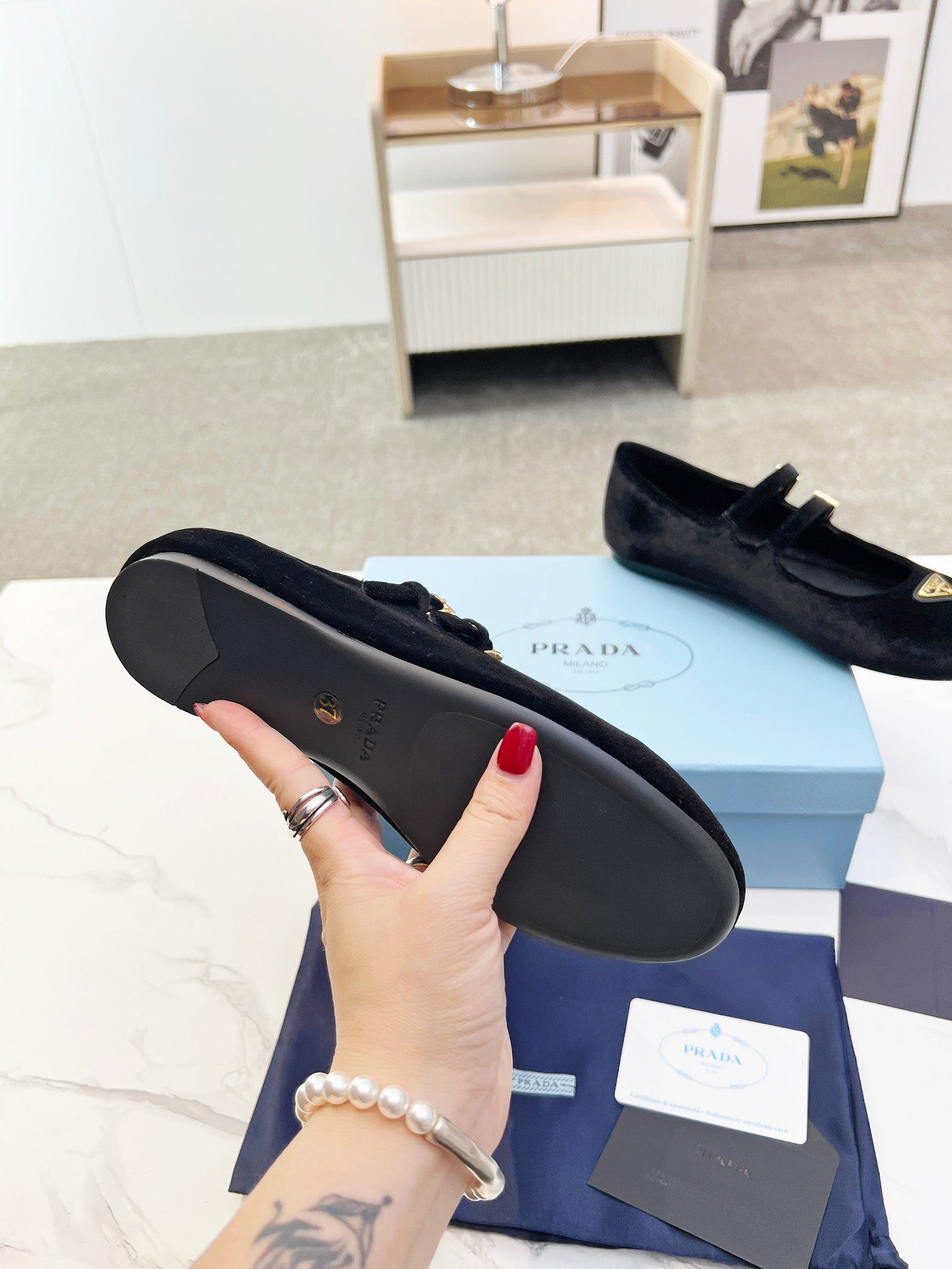 Z2Q105P404 Popular high-quality Shoes