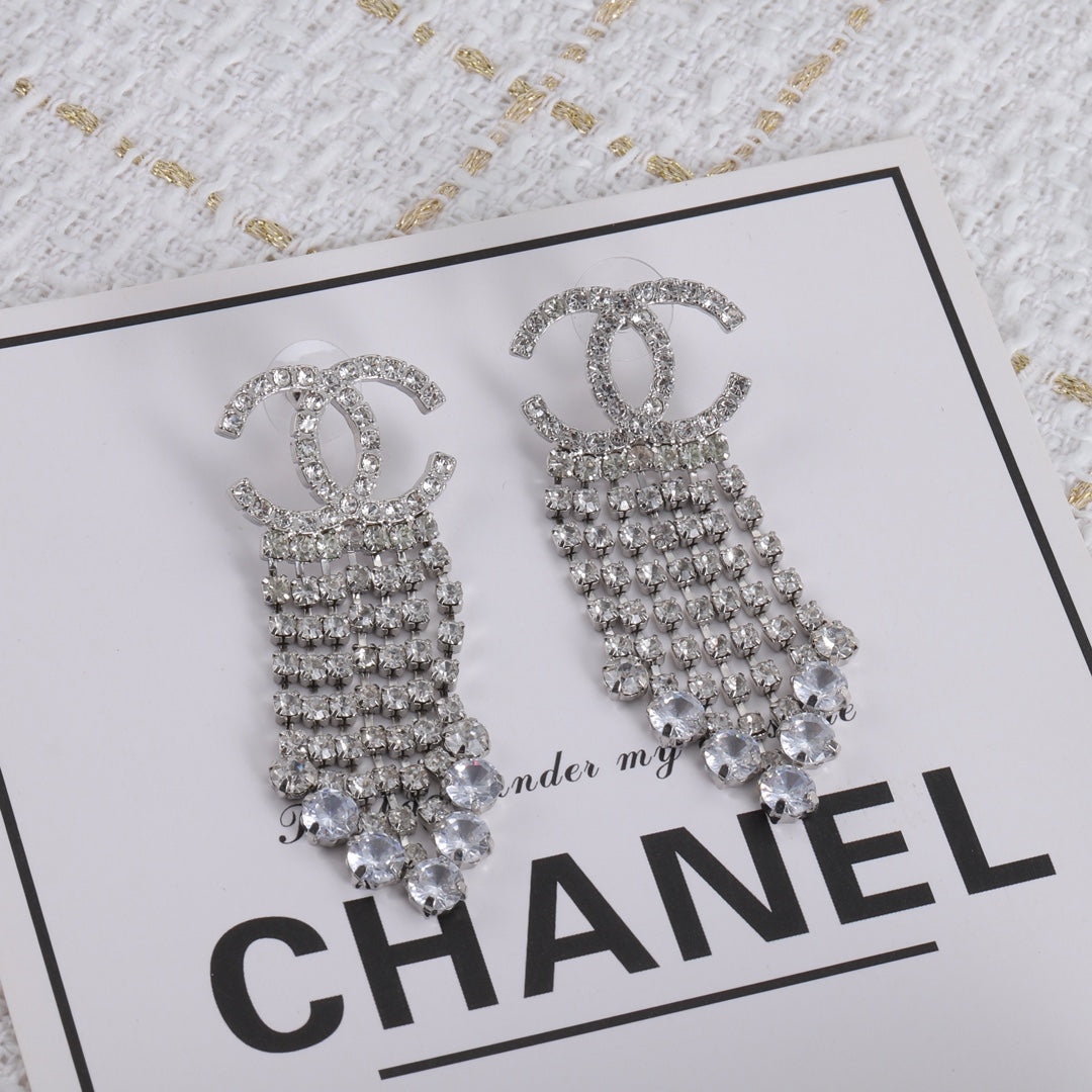 X1Z84C505E Popular Earrings